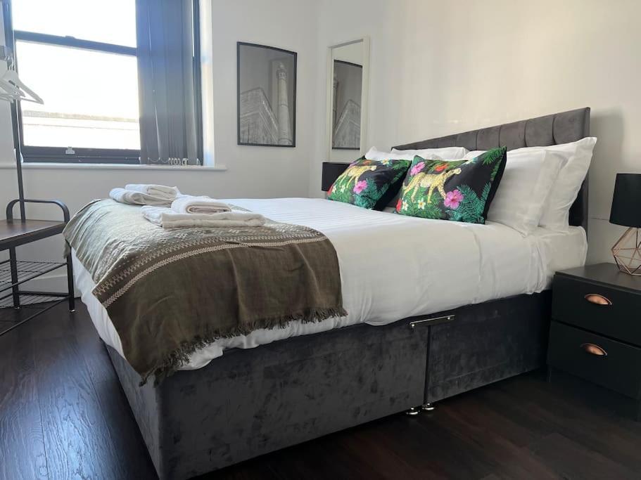 Mathew Street 1 Bed Apt Sleeps 6 Liverpool Dış mekan fotoğraf